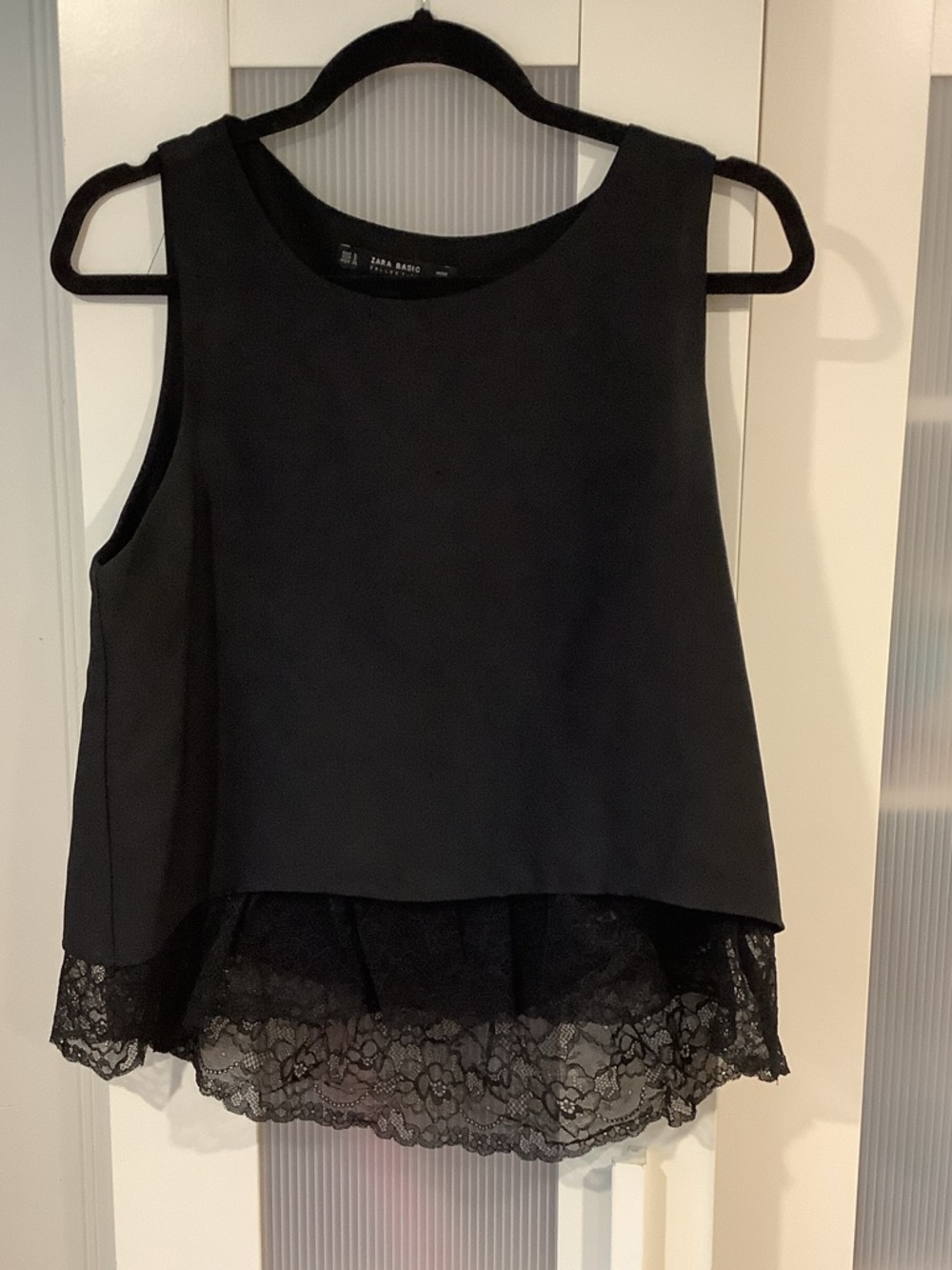 Zara Black Lace-Trim Layered Sleeveless Camisole